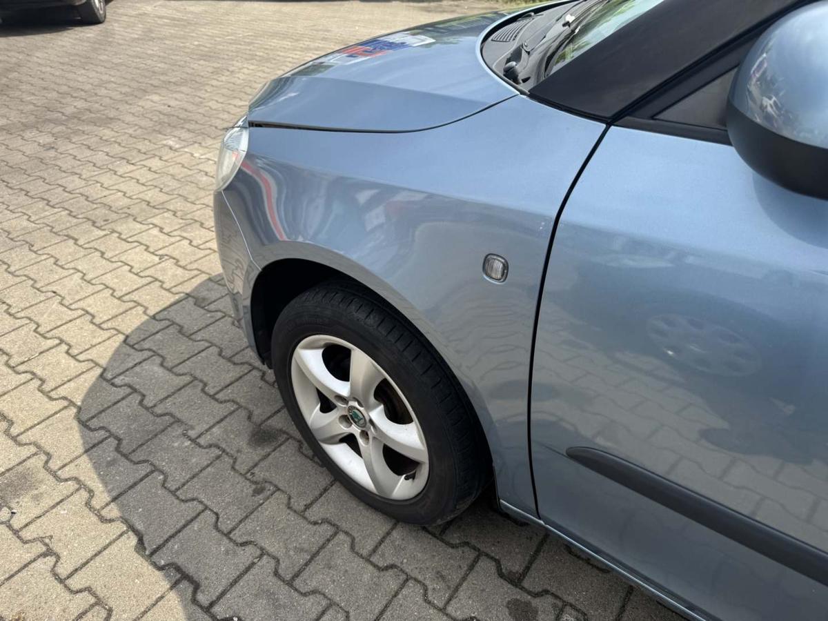 Skoda Fabia 2 5J original Kotfl&uuml;gel vorn links 9154 Satin Grey Bj.2009